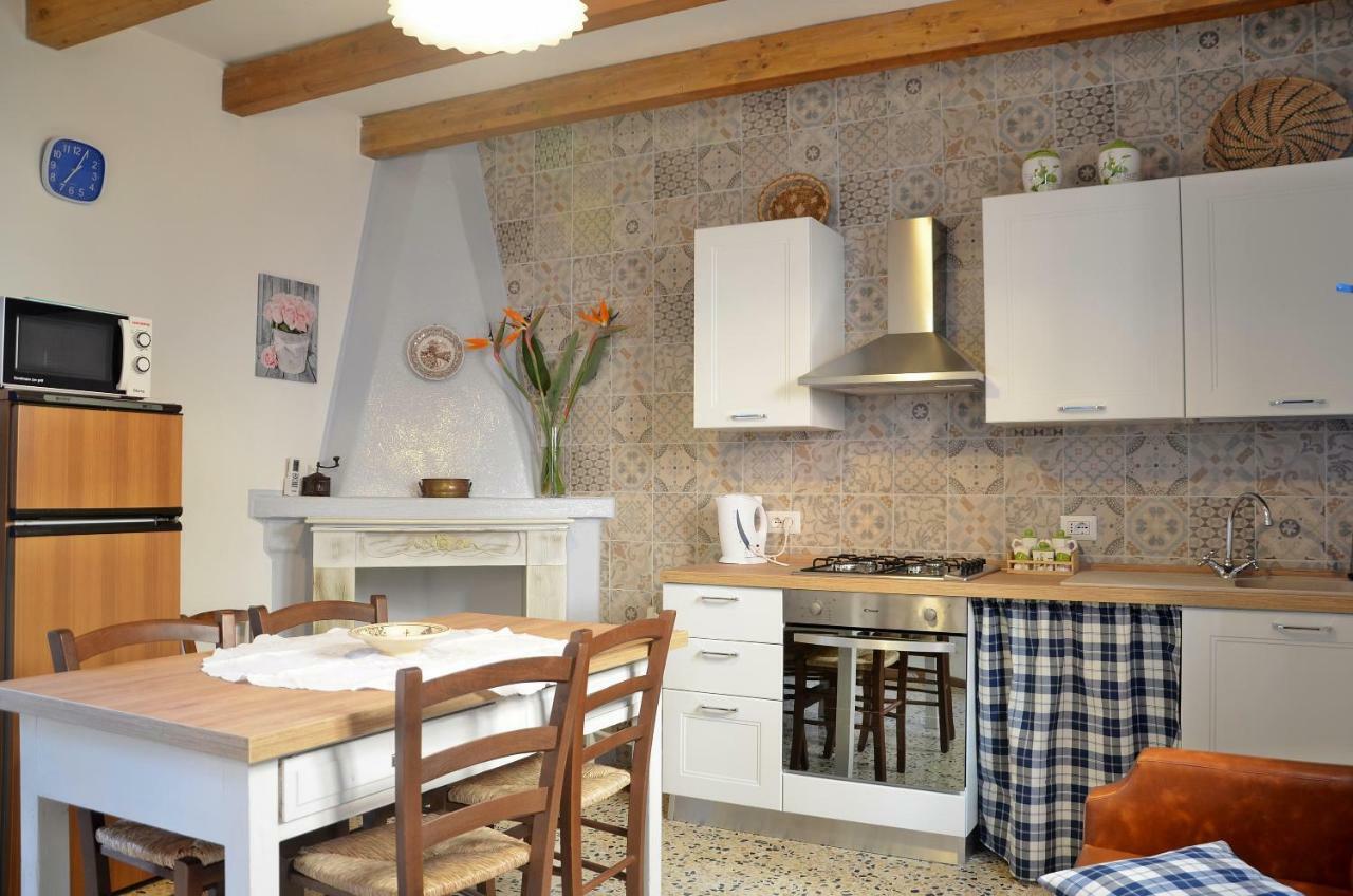 Guest House Sa Succargia Baunei Bagian luar foto